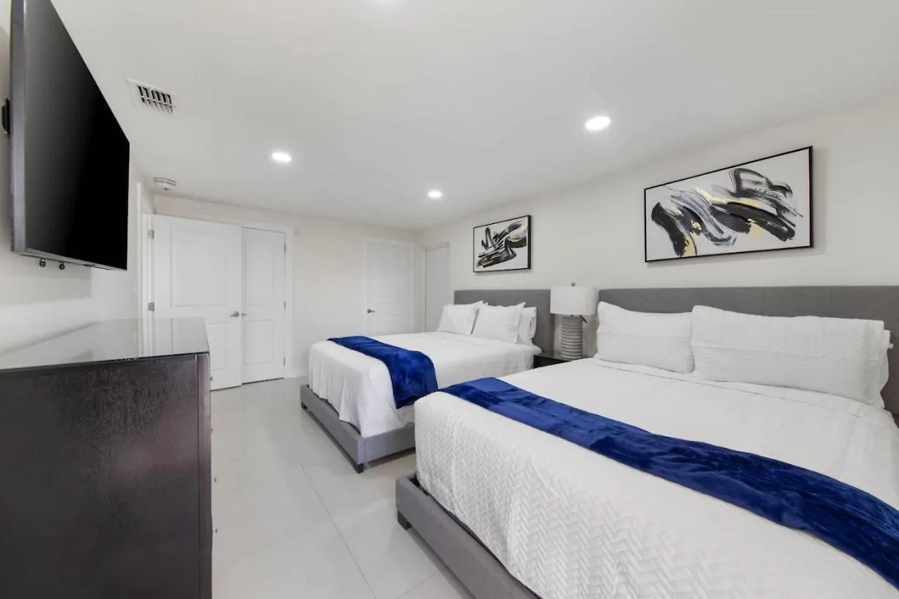 Bahiamar Beachside Comfort And Class Apartment South Padre Island