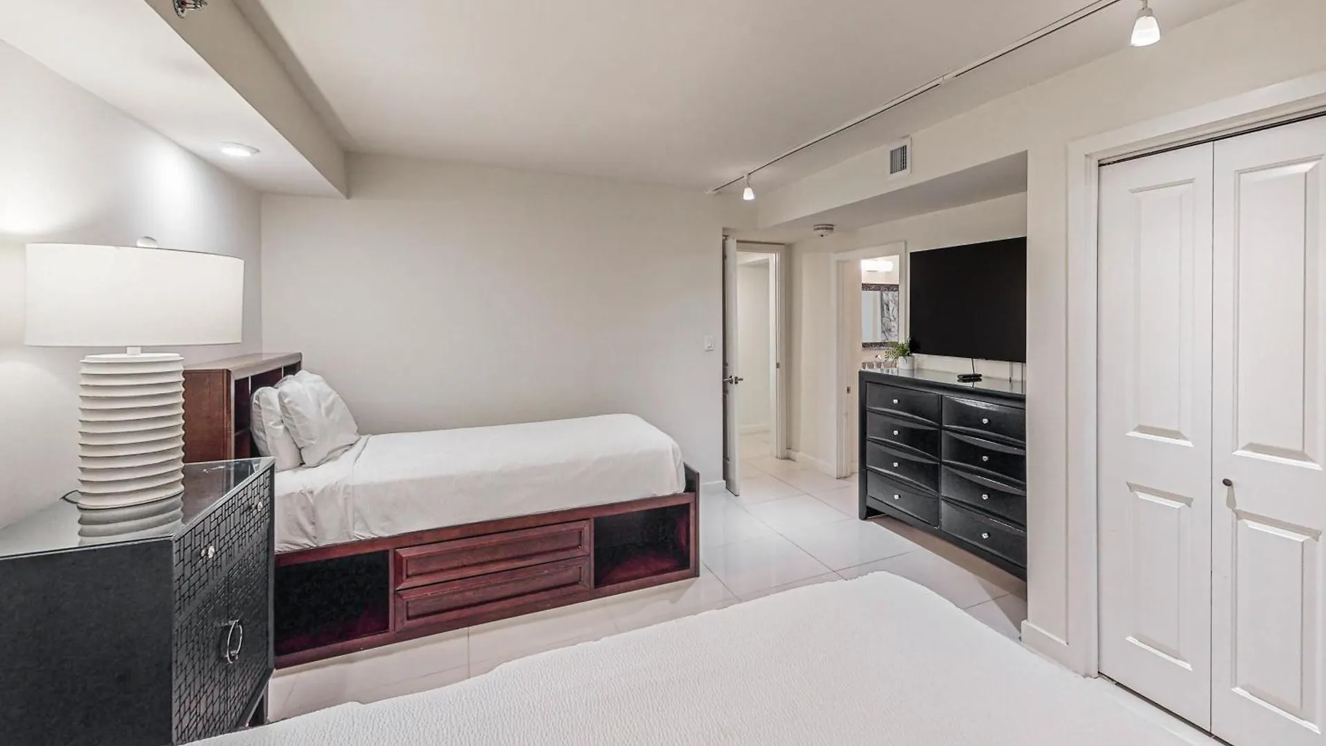 Apartment Solare Tower 1202 South Padre Island