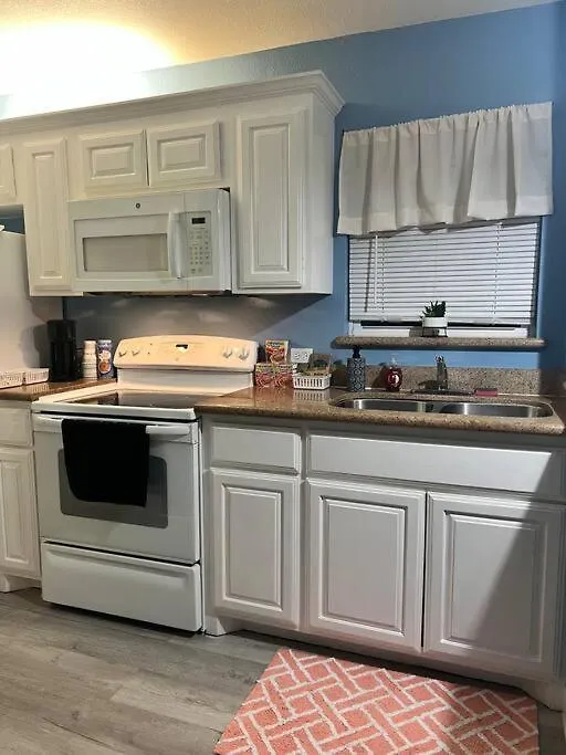 2 Bedroom Walk To The Appartamento