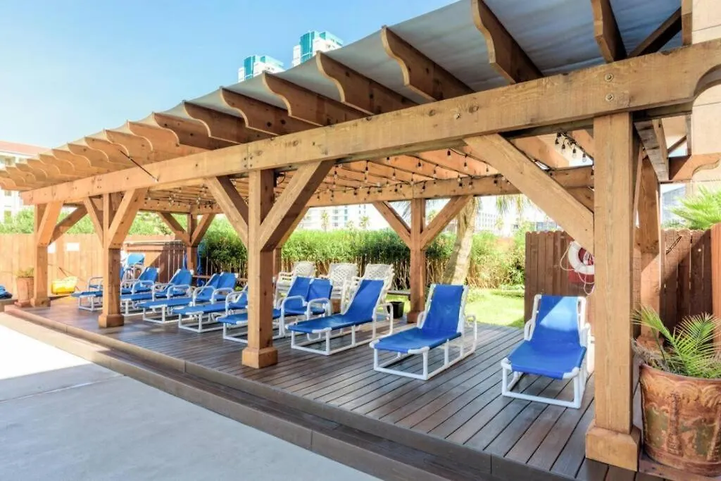 2 Bedroom Walk To The Appartamento South Padre Island