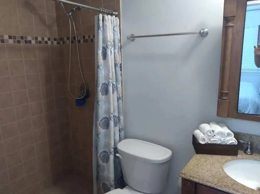 Coronado 101 Next To Access, Pool Apartment *