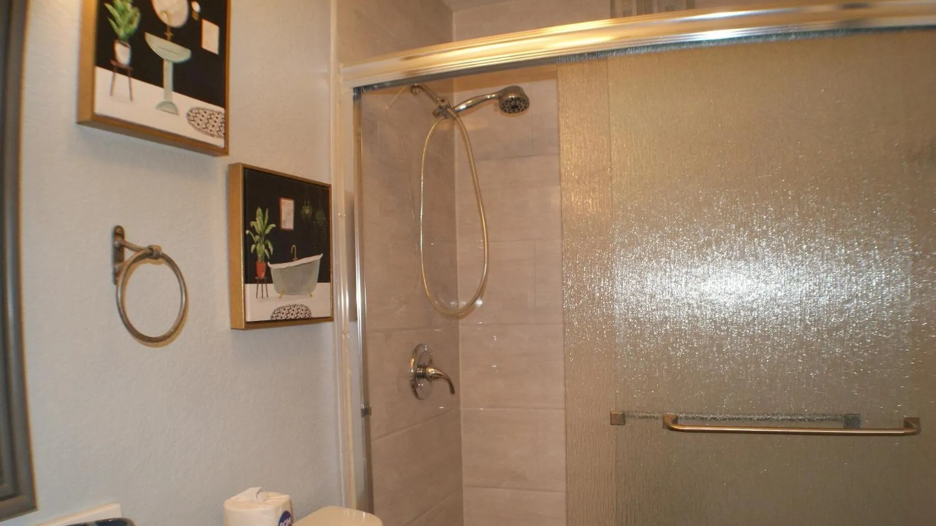 Coronado 202 Next To Access, Pool Apartment *