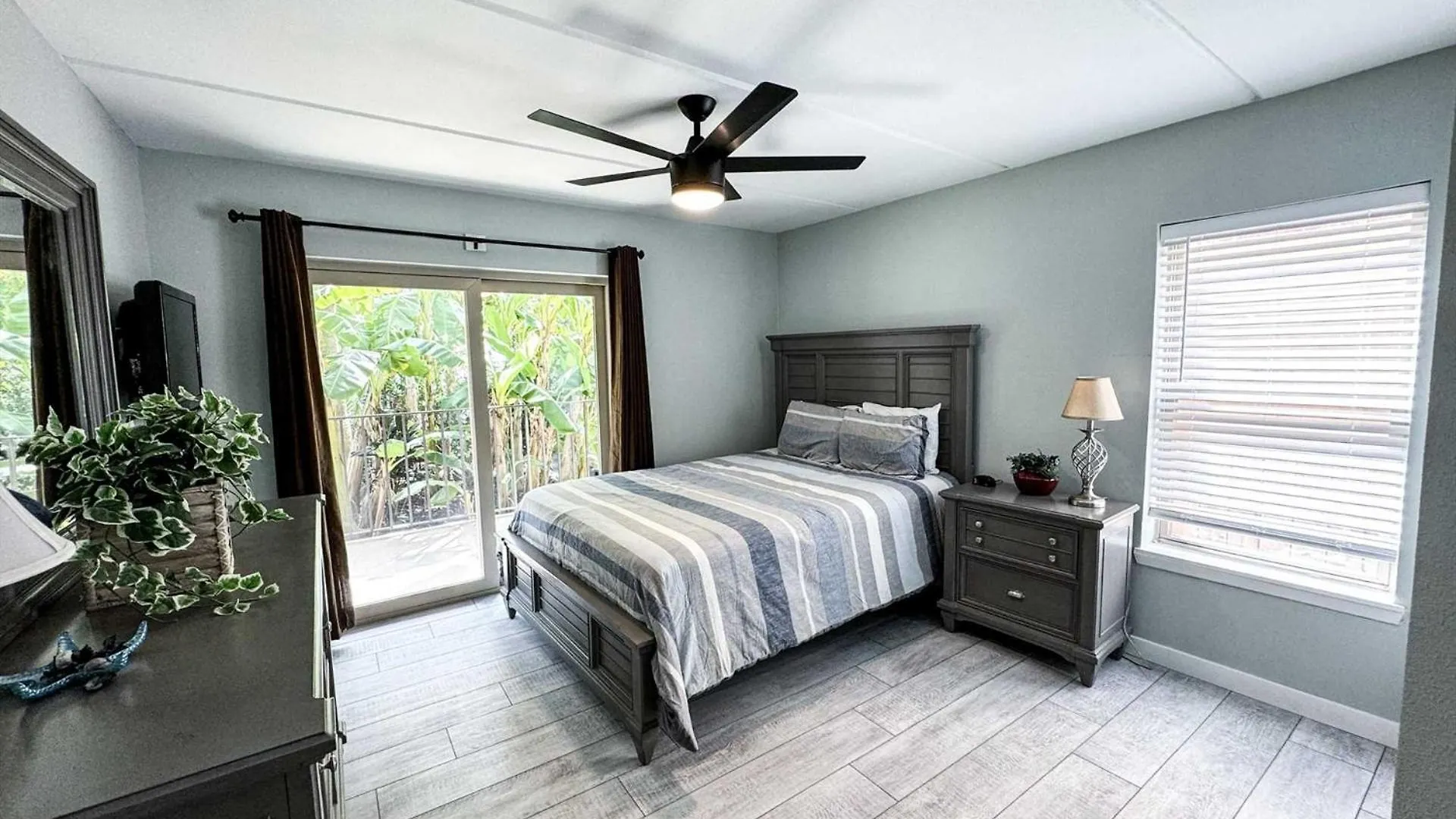 Beachview 110 *