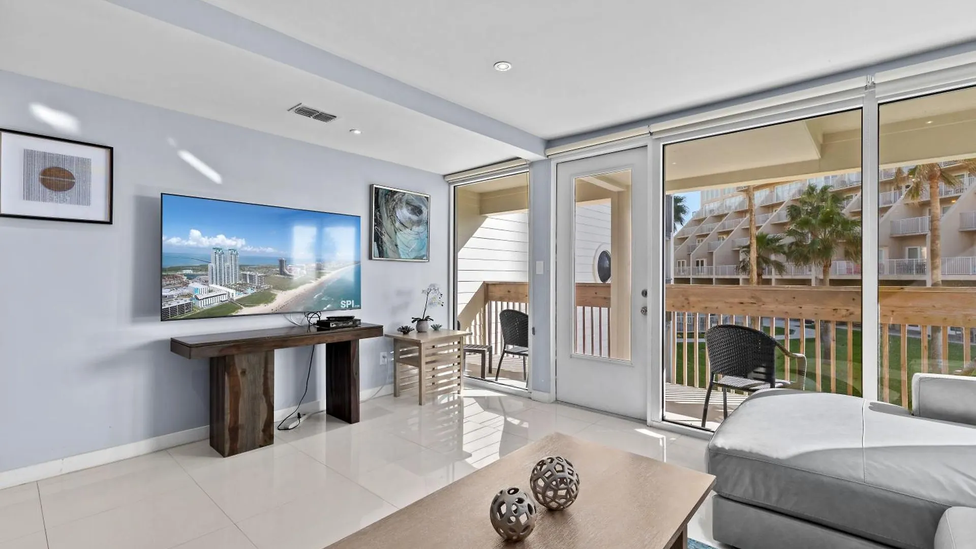 Cozy 2br 2ba Retreat At Beachfront Resort, Heated Pool! Apartment *