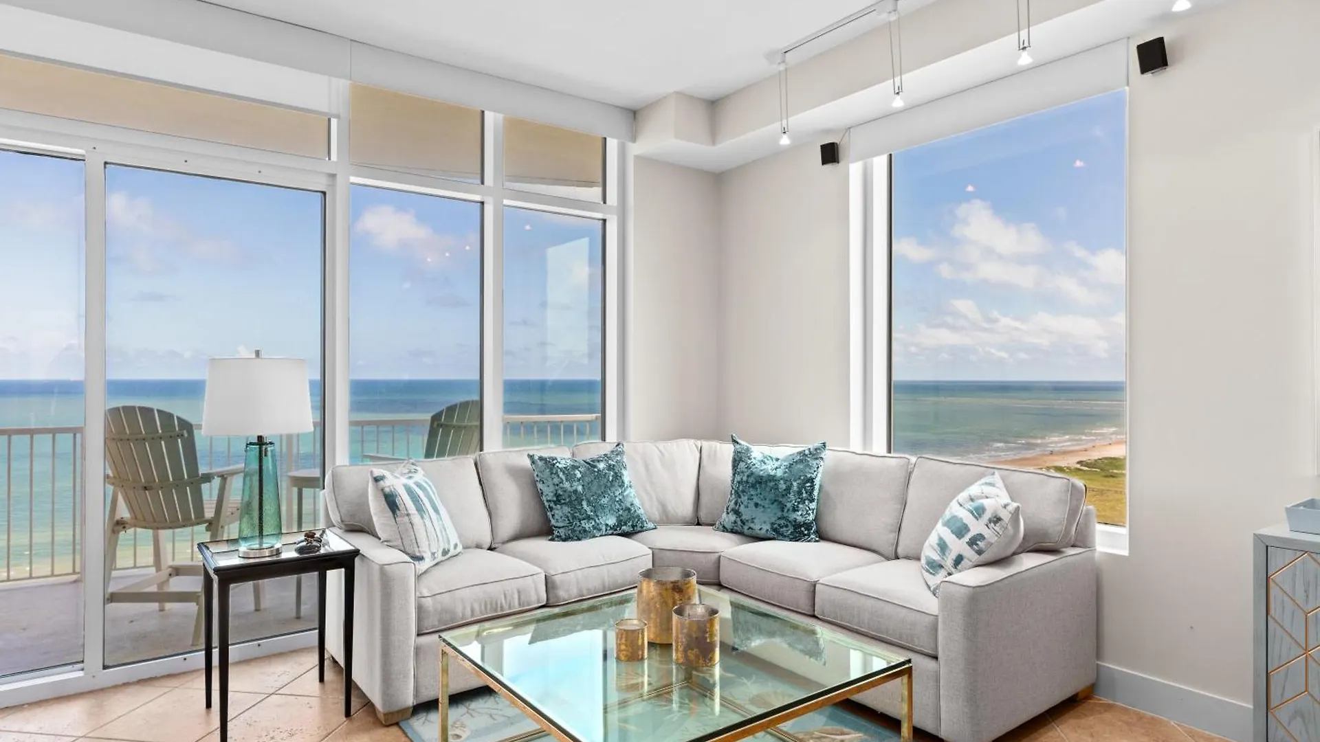 Sapphire & Unit # 2106 Apartment