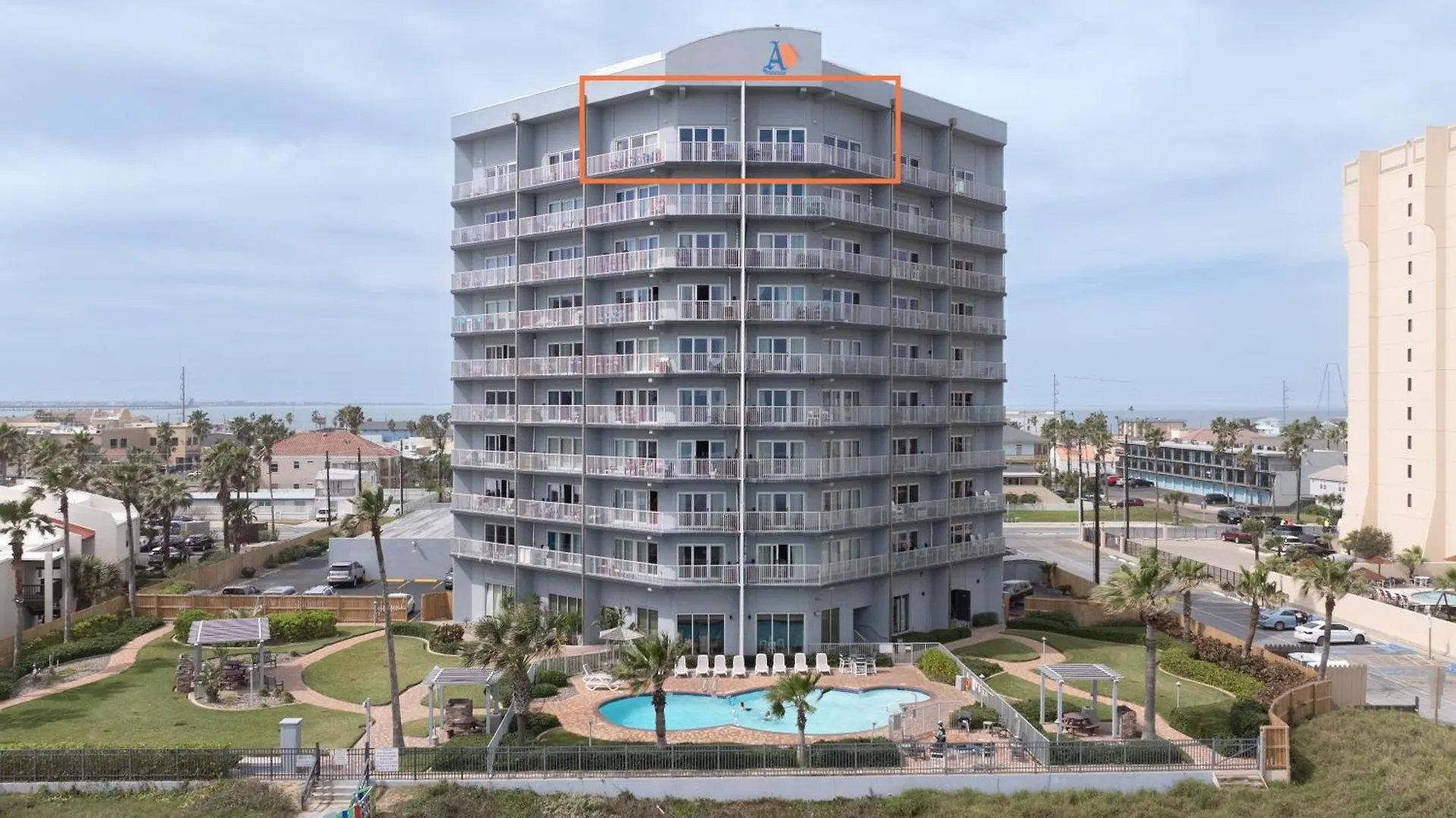 Aquarius Penthouse #1 *