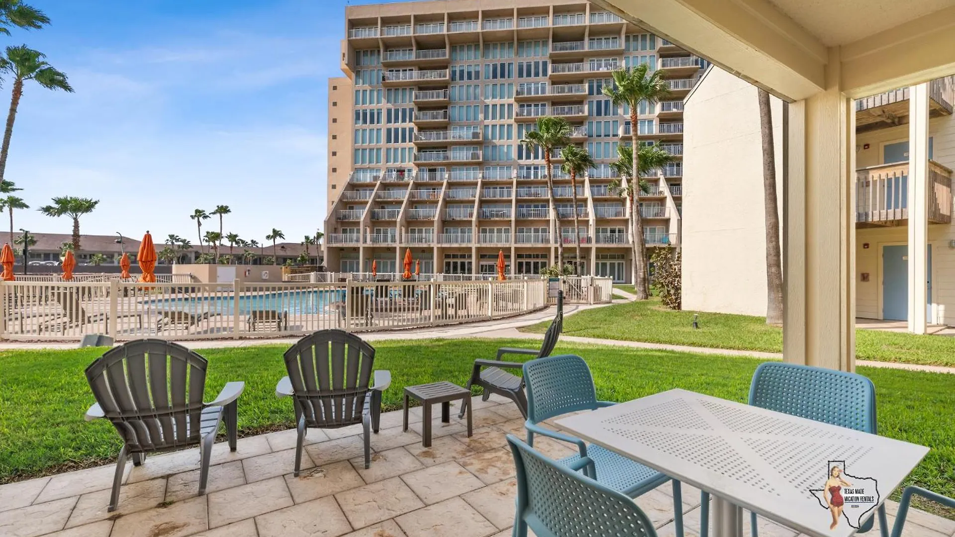 Appartement Bahia Mar Solare Beachfront With Two Pools