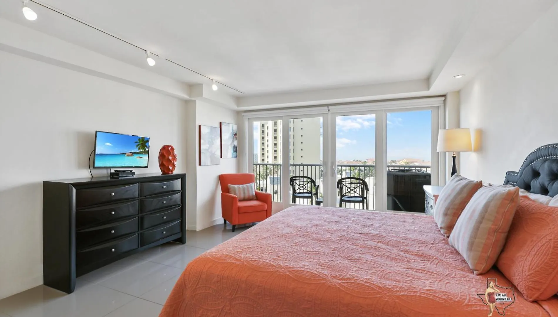 Apartment Bahia Mar-solare Tower, Beachfront With Two Pools