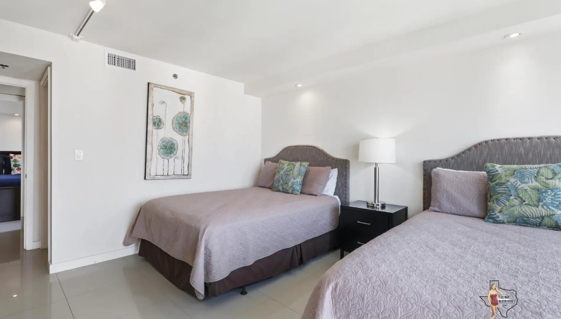 Bahia Mar-solare Tower, Beachfront With Two Pools * South Padre Island