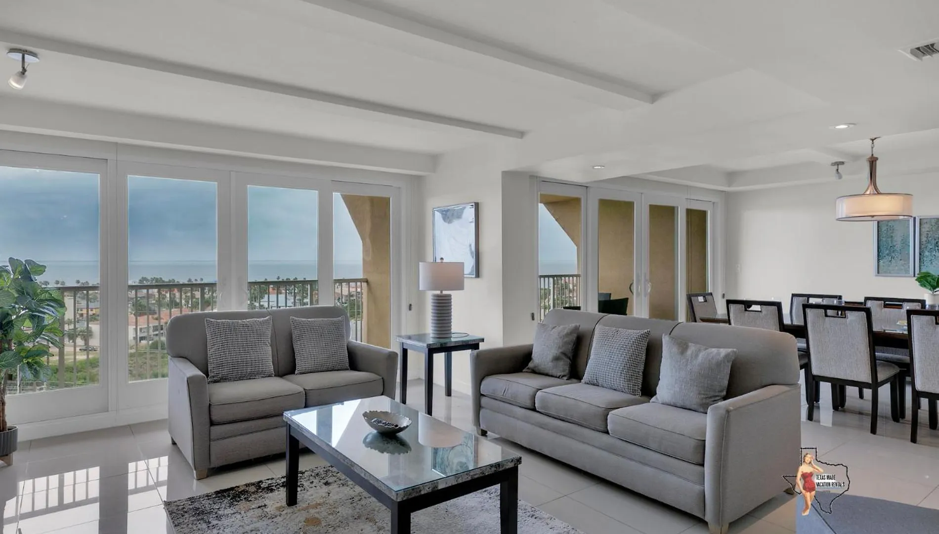 Bahia Mar-solare Tower, Beachfront With Two Pools *