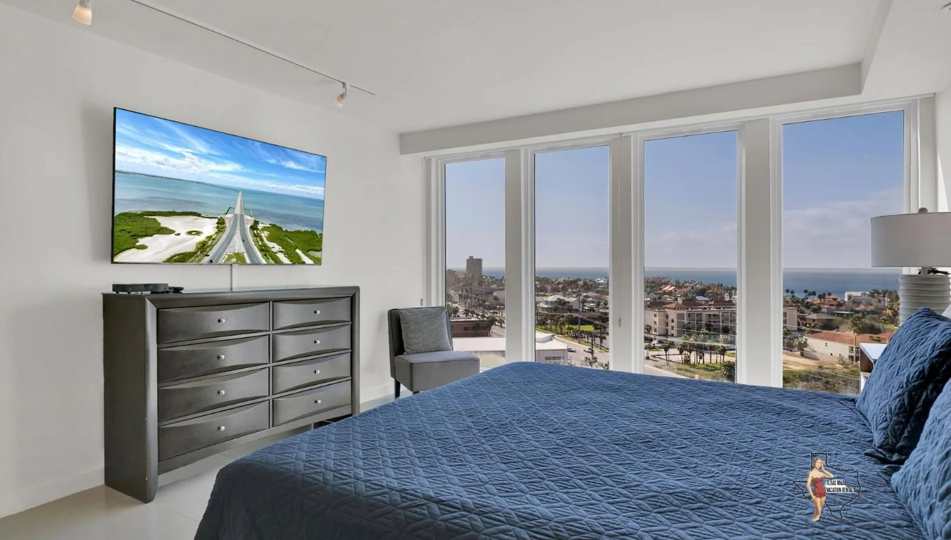 Apartment Bahia Mar-solare Tower, Beachfront With Two Pools
