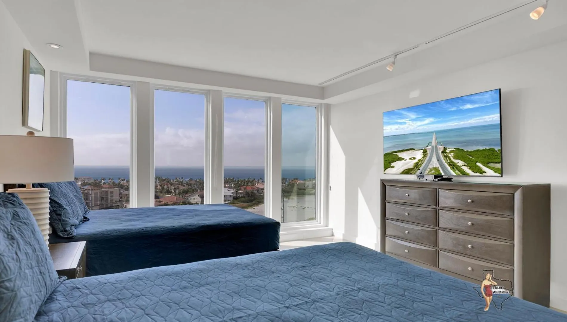 Bahia Mar-solare Tower, Beachfront With Two Pools Apartment *