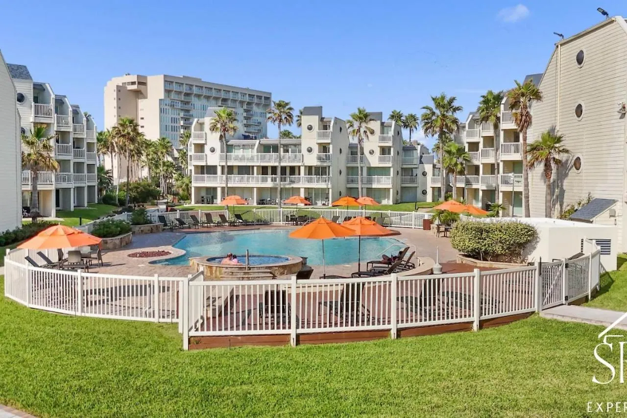Bahiamar Luxury Oceanfront Oasis Apartment *