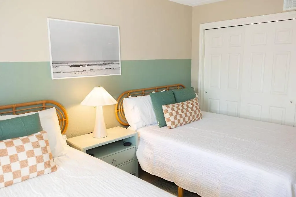 2 Bed 2 Bath 1st Floor W Pool By * South Padre Island