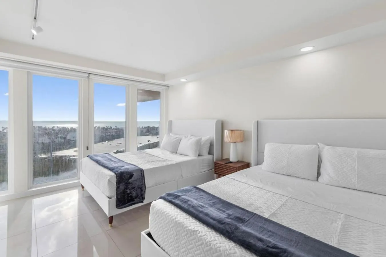 Solare Tower Panoramic Paradise