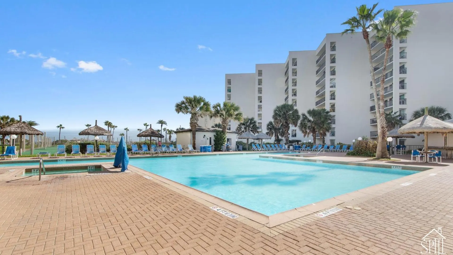 Amazing Views At Beachfront At Saida Towers *