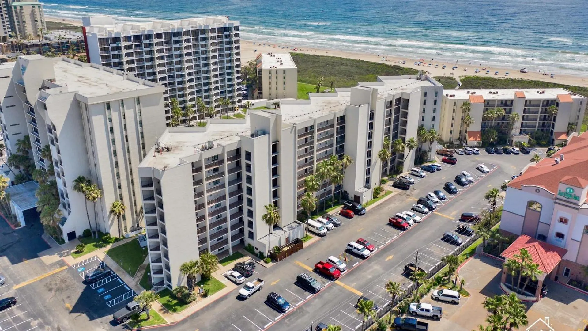 Holiday home Amazing Views At Beachfront At Saida Towers *