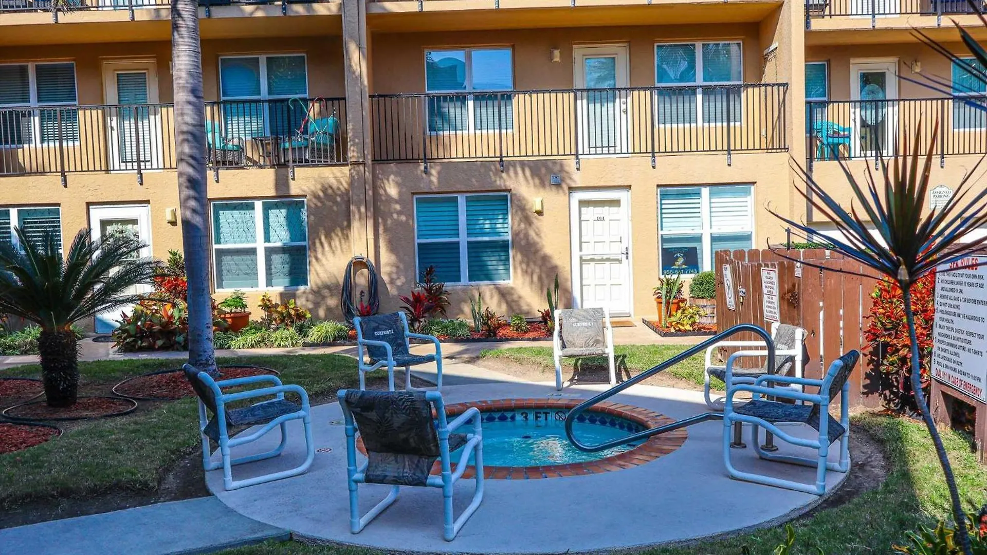Surfside I 210 Apartment *