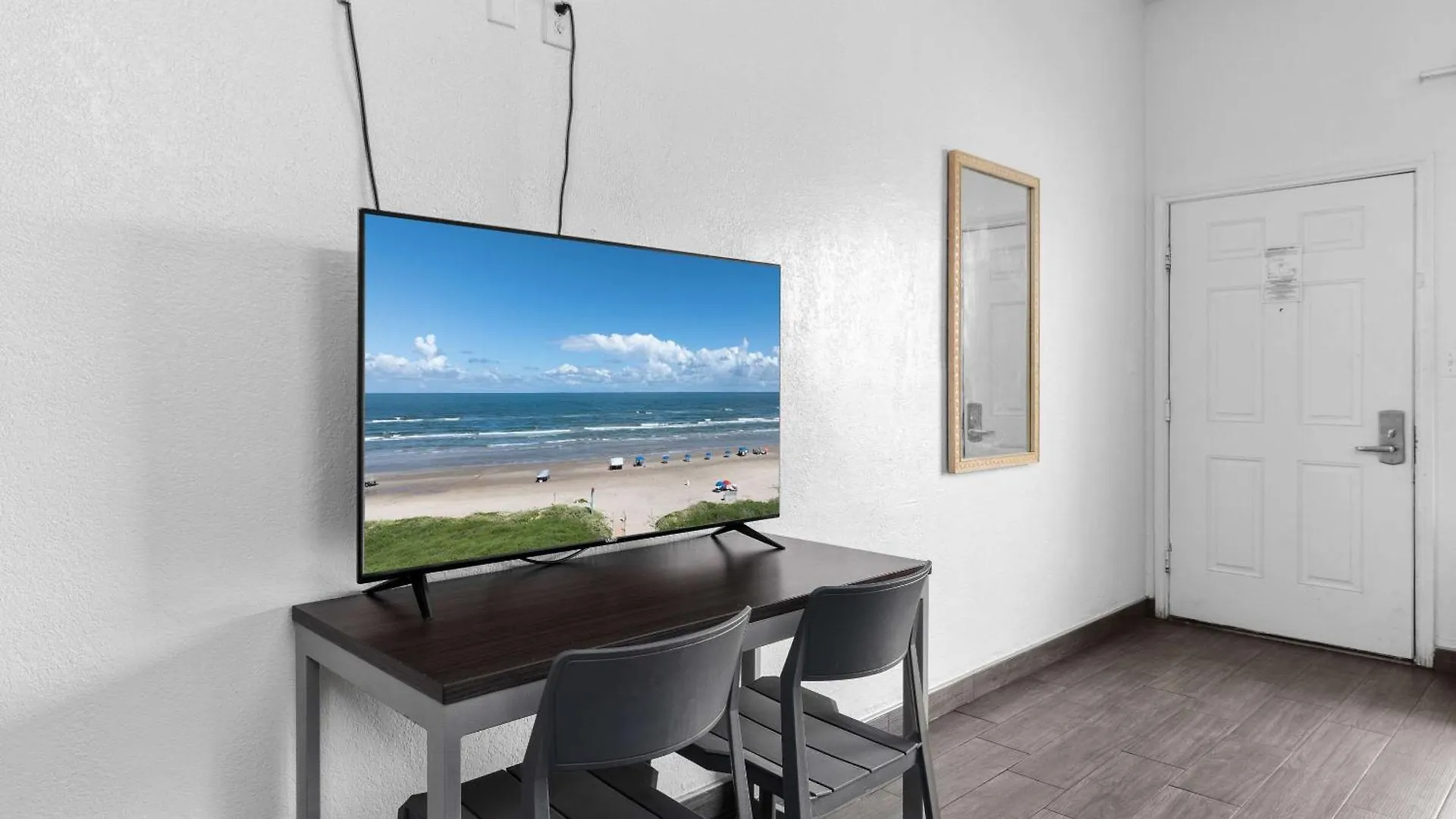Hotel Windwater And Marina South Padre Island