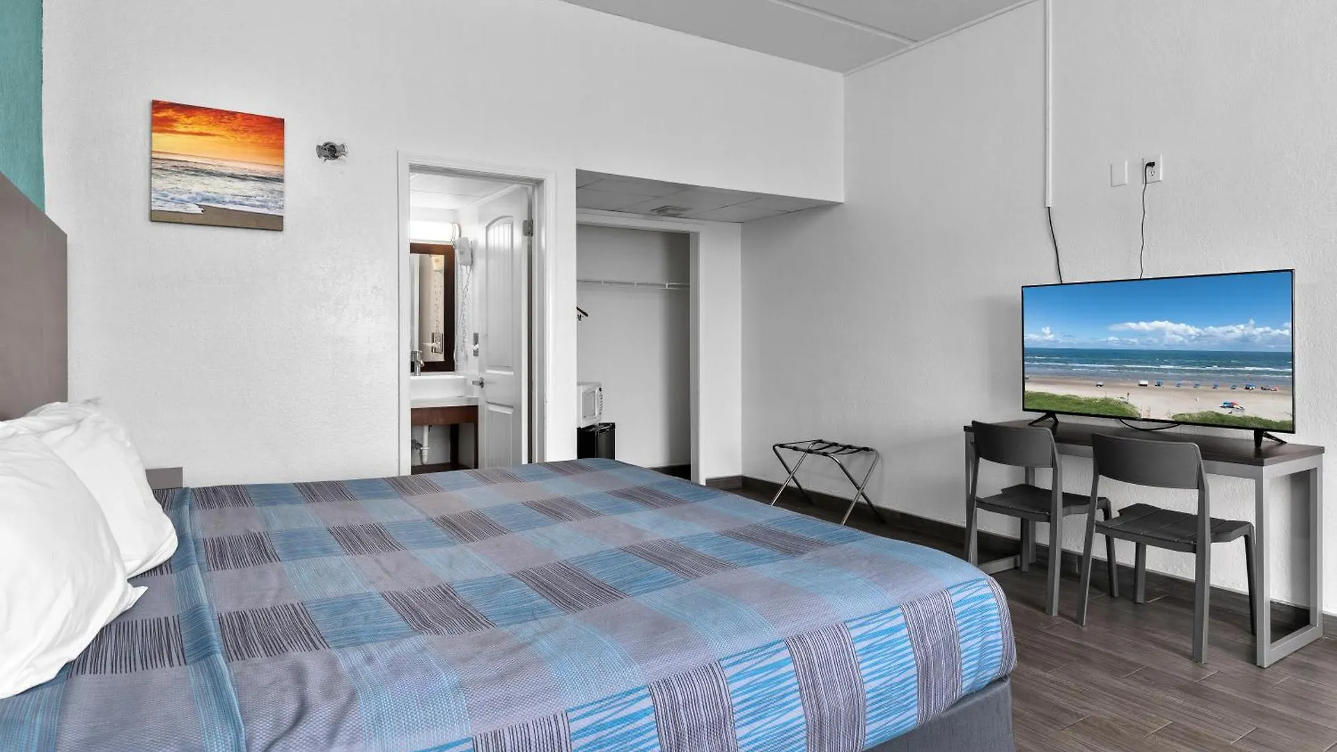 Hotel Windwater And Marina South Padre Island