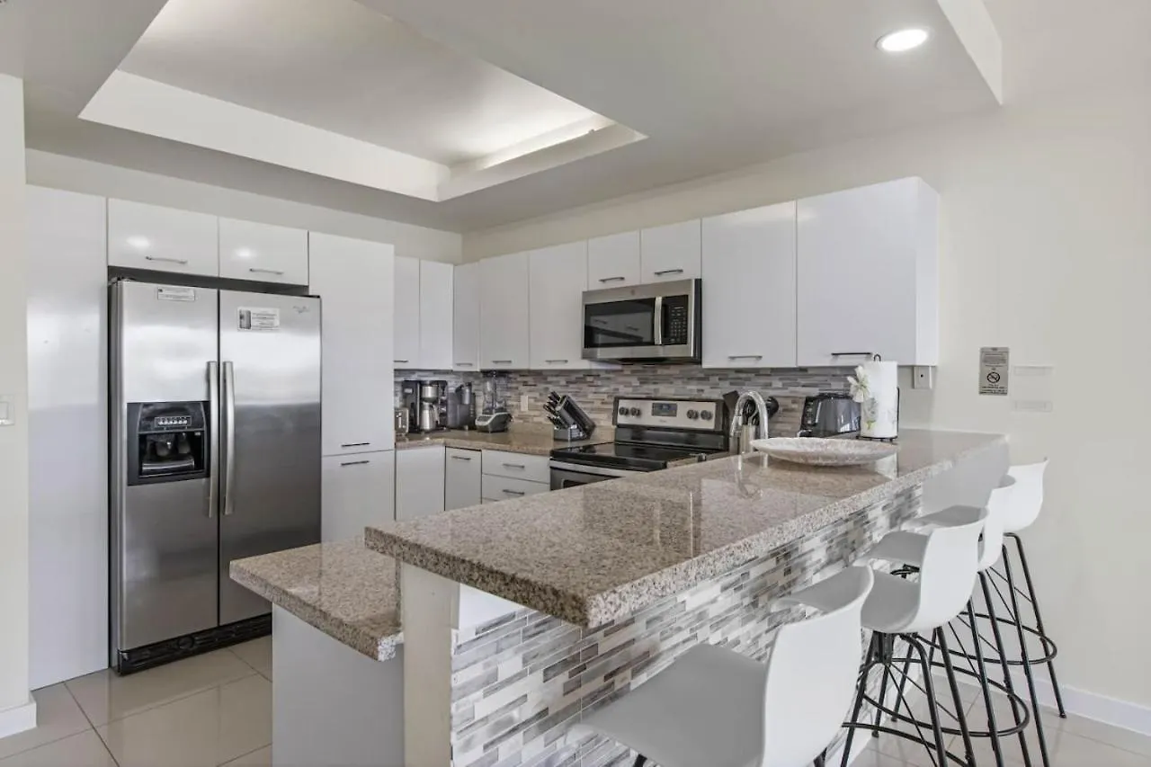 Solare Tower Luxe Retreat South Padre Island