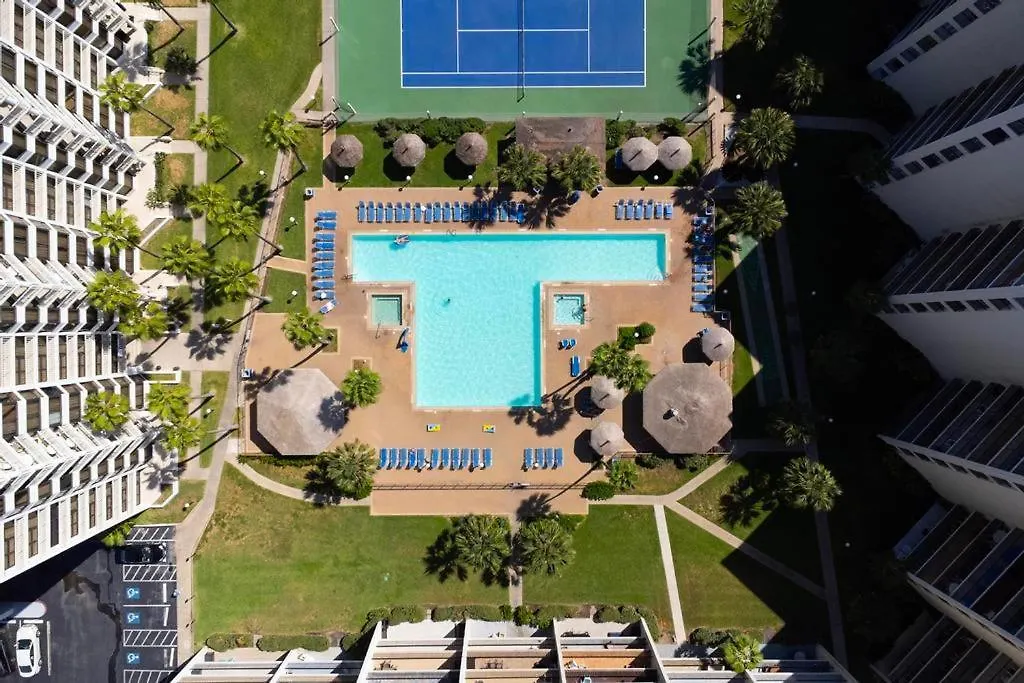 Royale And Tennis Club 4*