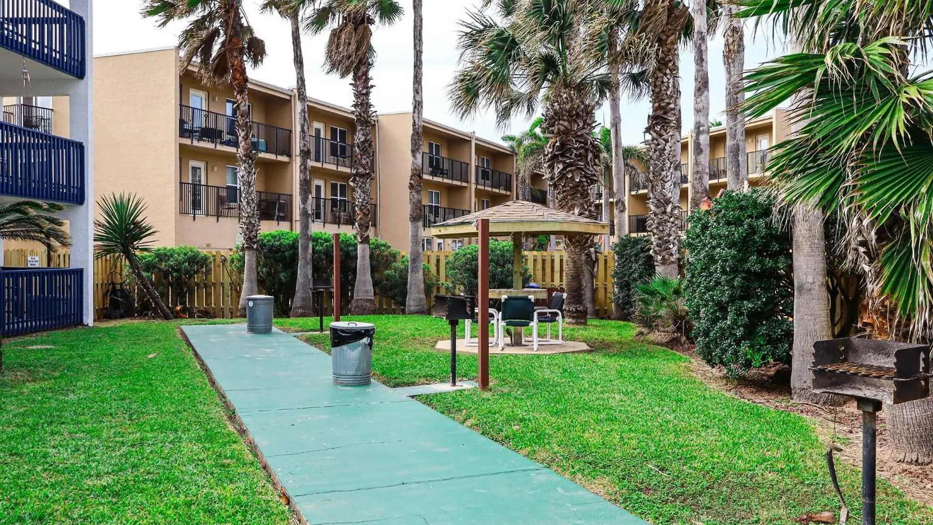 Surfside Ii 107 Apartment