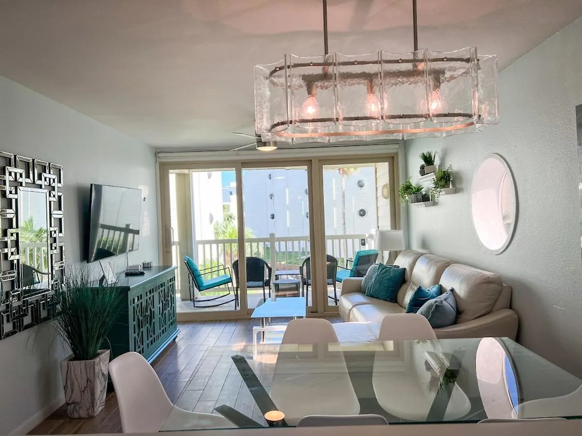 Modern Beachside Wheated Pool 2br-2ba Apartment South Padre Island
