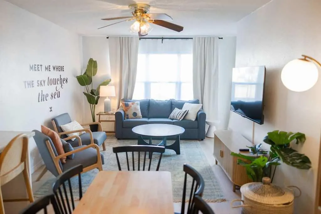 Holiday home 1st Floor 1 Bedroom Near W Pool