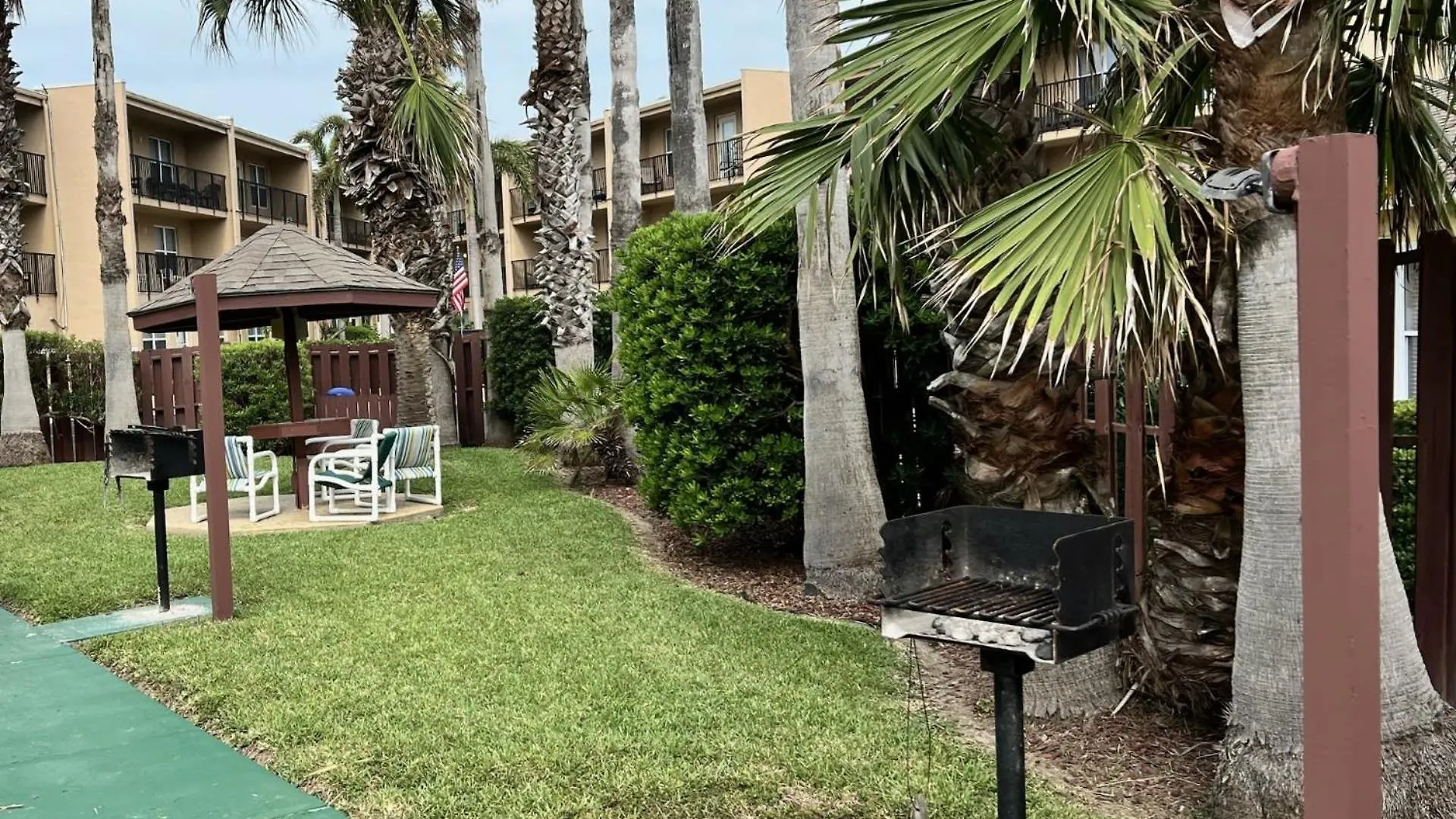 1st Floor 2 Bd 2 Ba W View& Pool South Padre Island