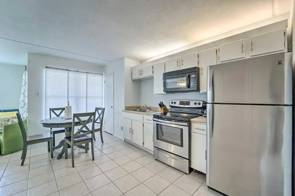 1 Bedroom Near W Pool & Amenities Holiday home *