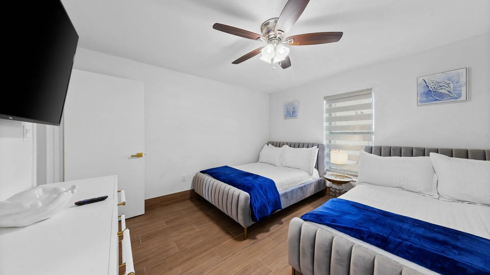 Ground Floor Beachfron 2steps From Amenities Saida