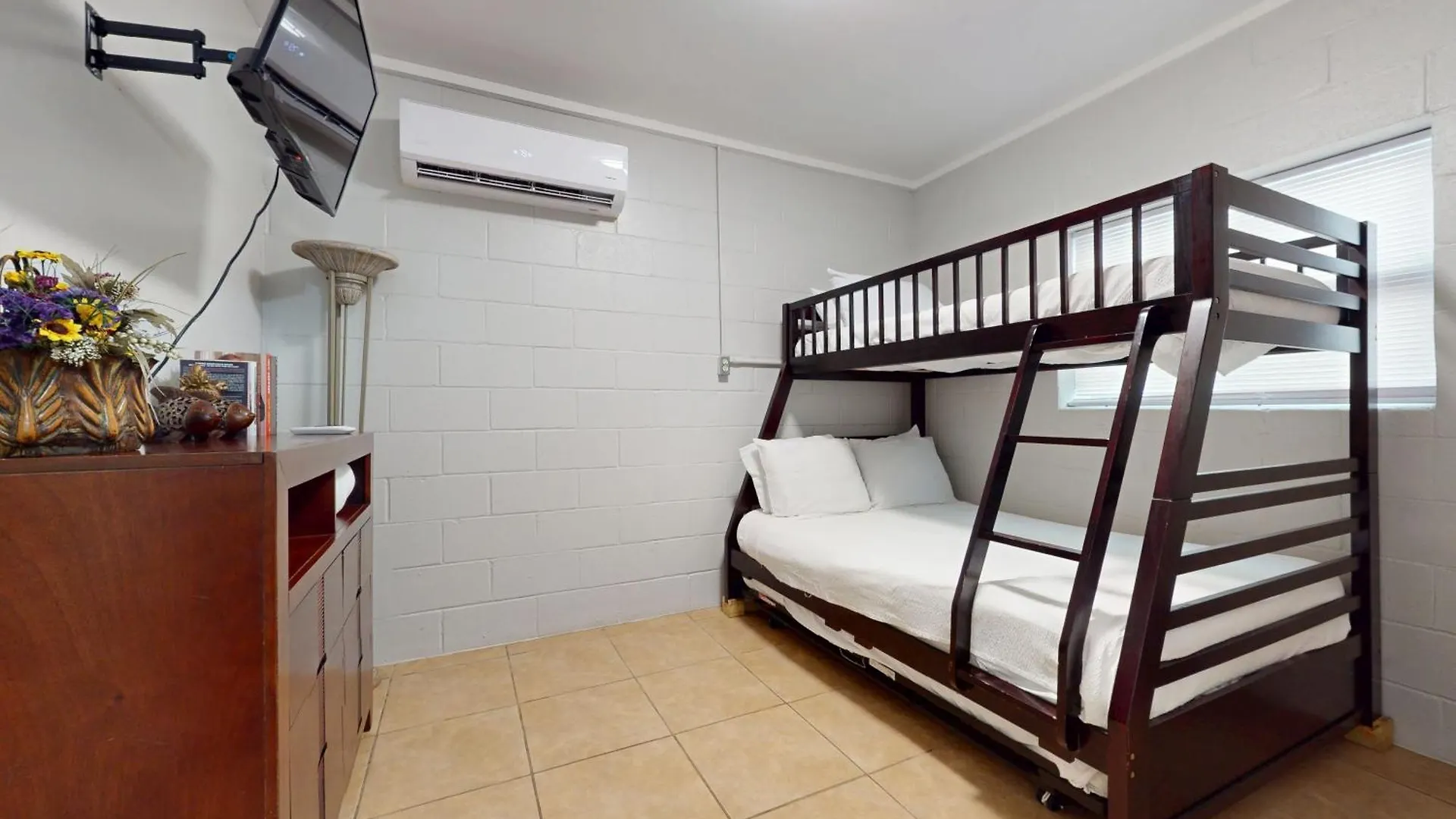 Holiday home White Granite *