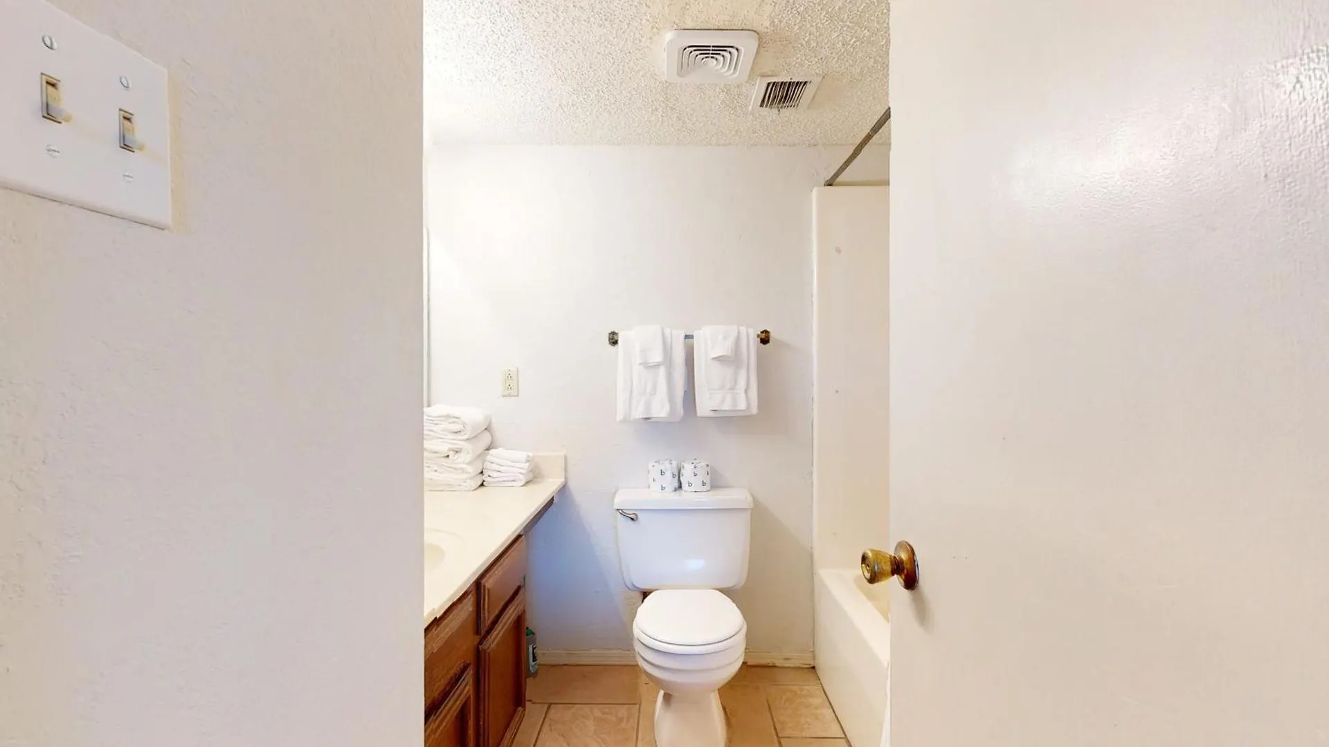 Conch Quarters #304 *