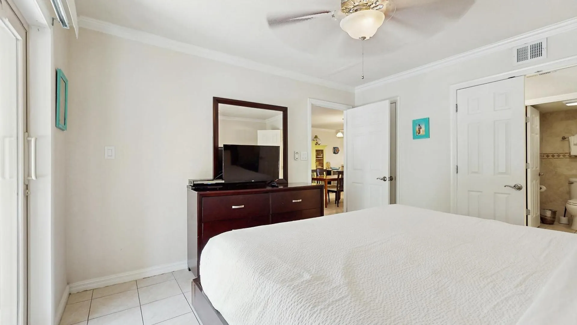 Beachview Condominiums: Wicker Wanderer South Padre Island