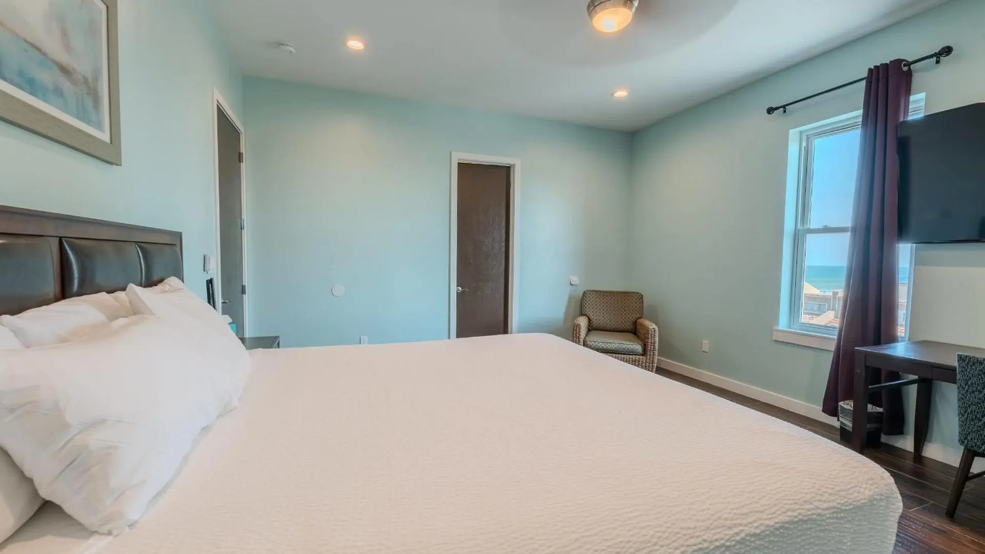 5 Bedroom Beachfront - 4th Floor South Padre Island