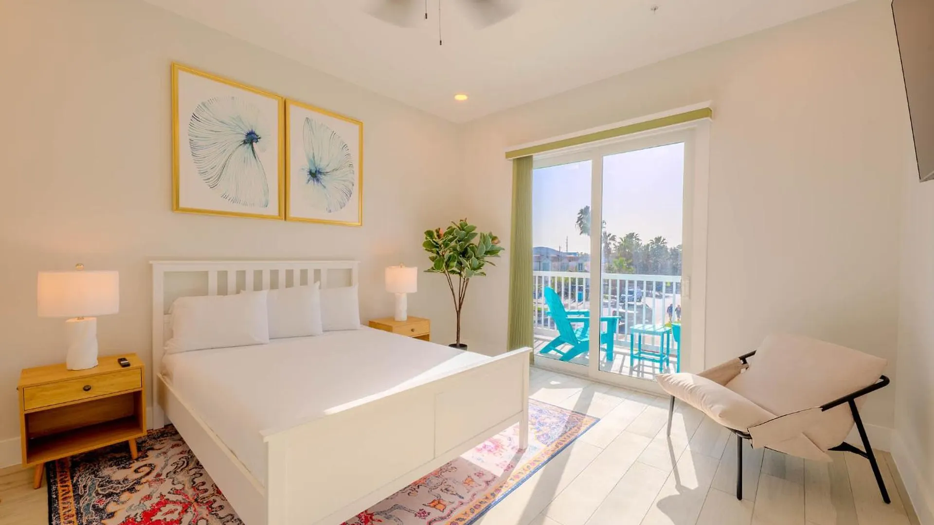 Apartment Surfside Sanctuary