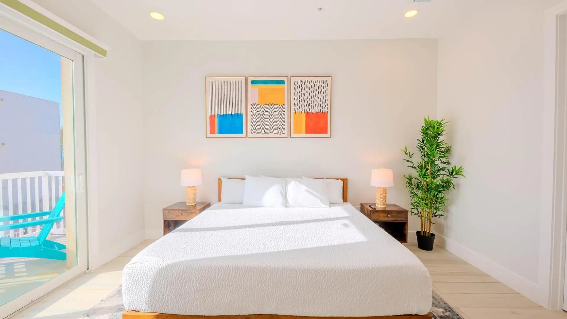 Surfside Sanctuary Apartment *