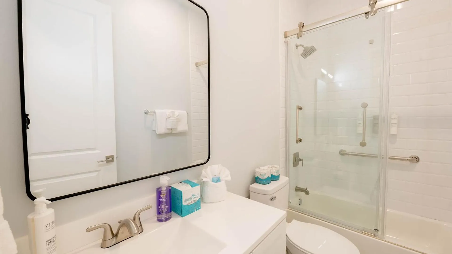 Surfside Sanctuary Apartment *