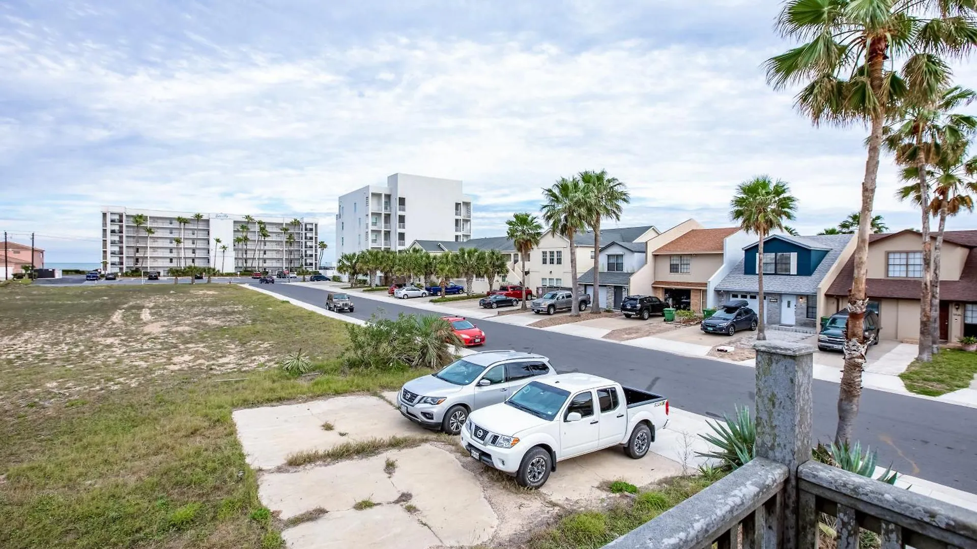 Lantana Retreat Unit #3 * 南帕诸岛