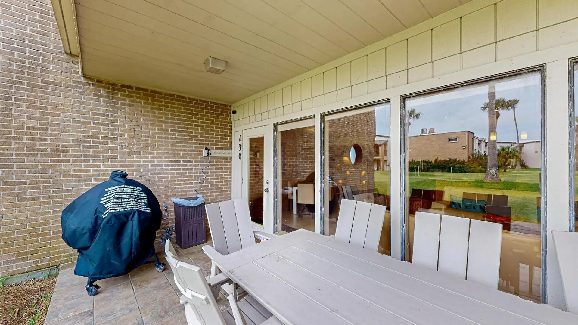 Apartment Sunchase Beachfront #130