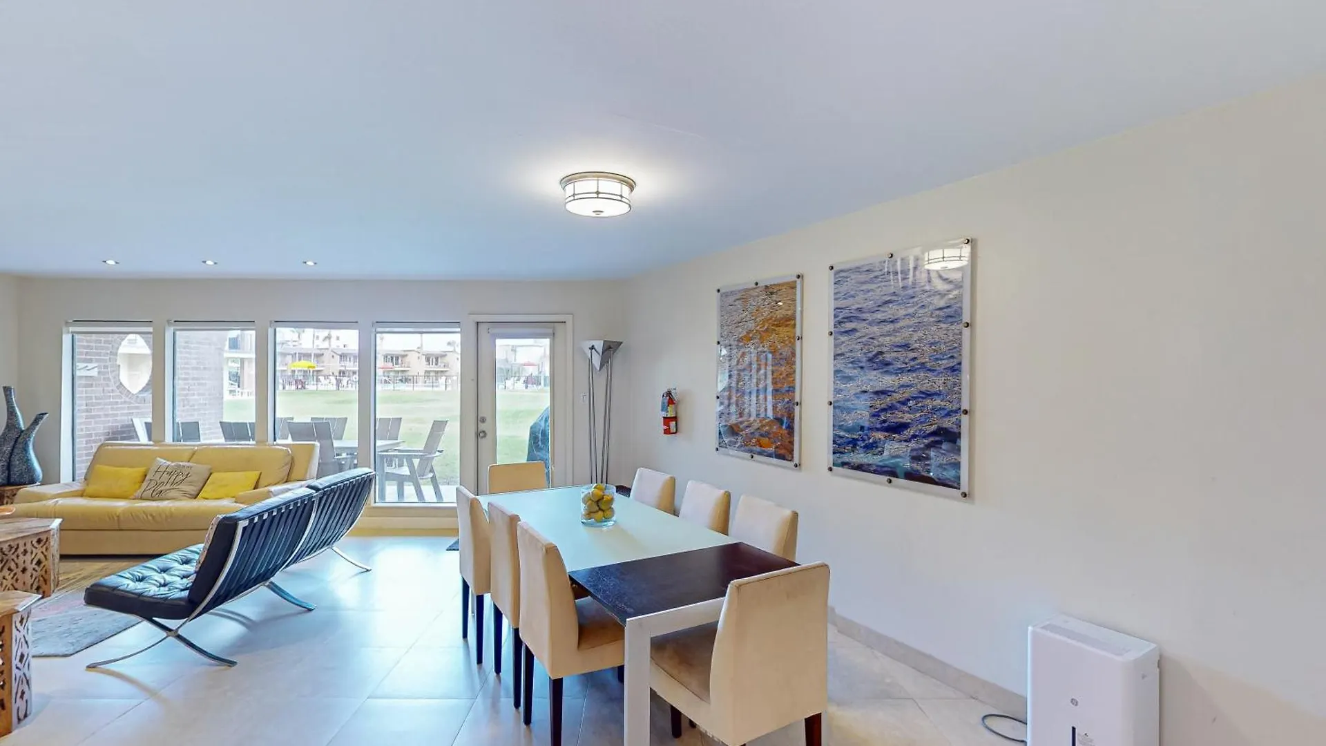 Sunchase Beachfront #130 Apartment *