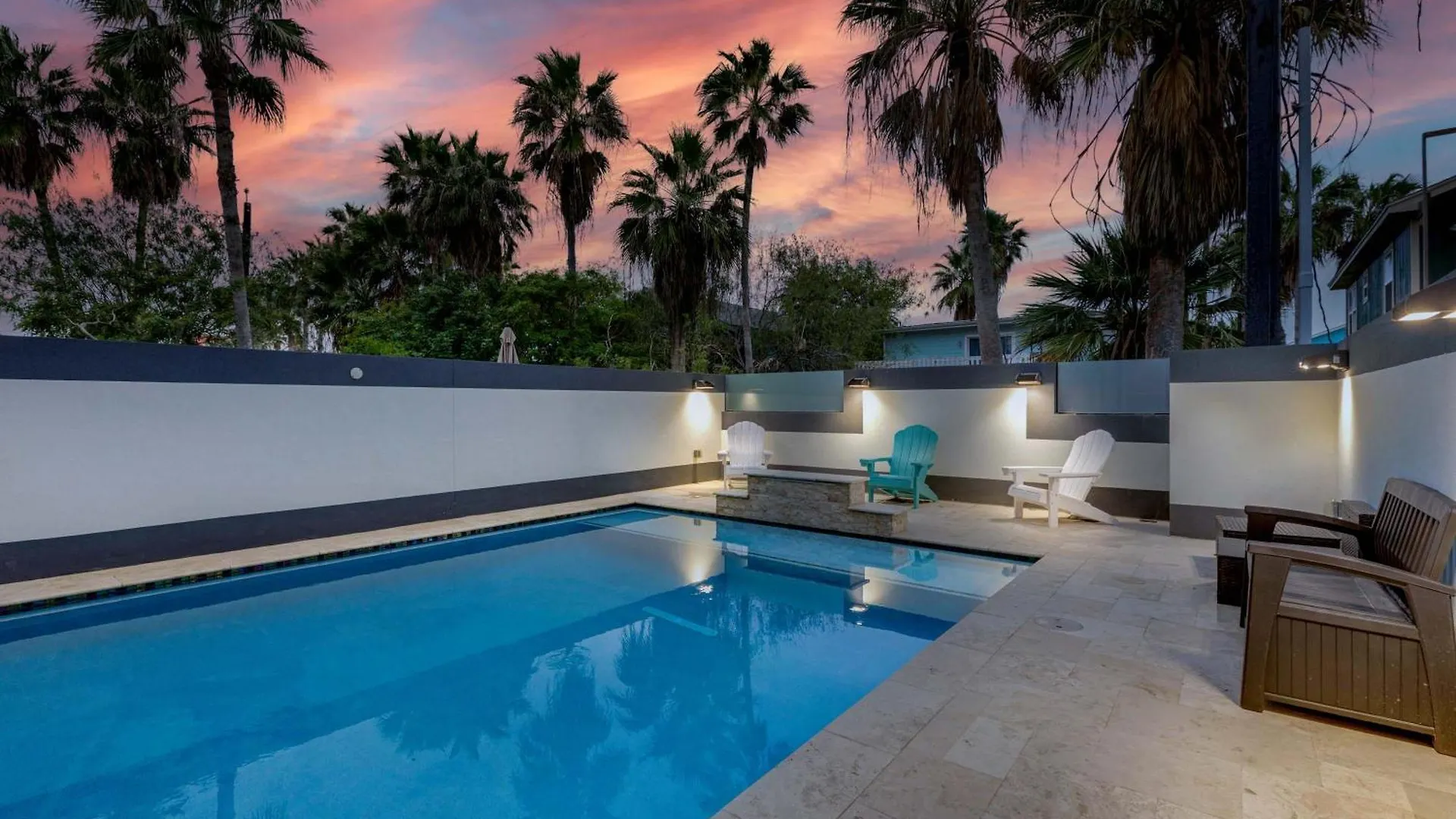 Immaculate Townhouse W Pool & Balcony South Padre Holiday home South Padre Island