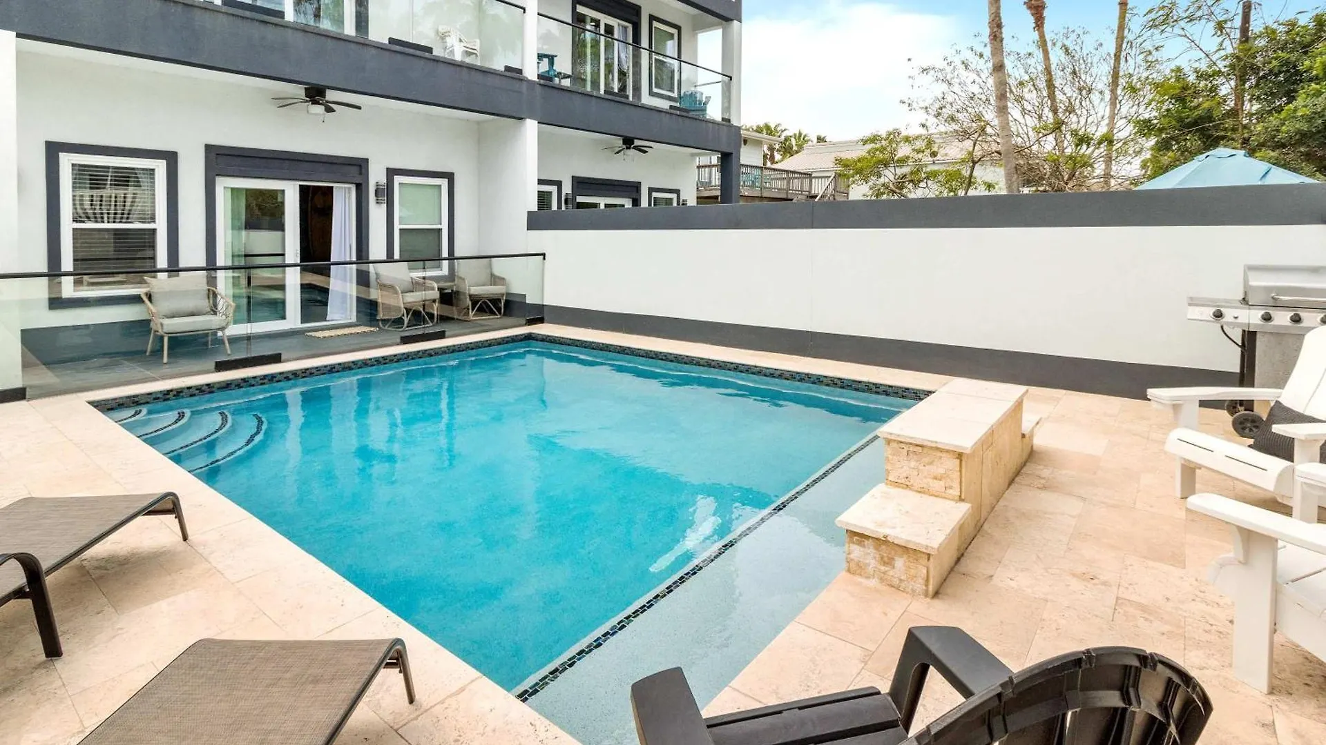 Immaculate Townhouse W Pool & Balcony South Padre * South Padre Island