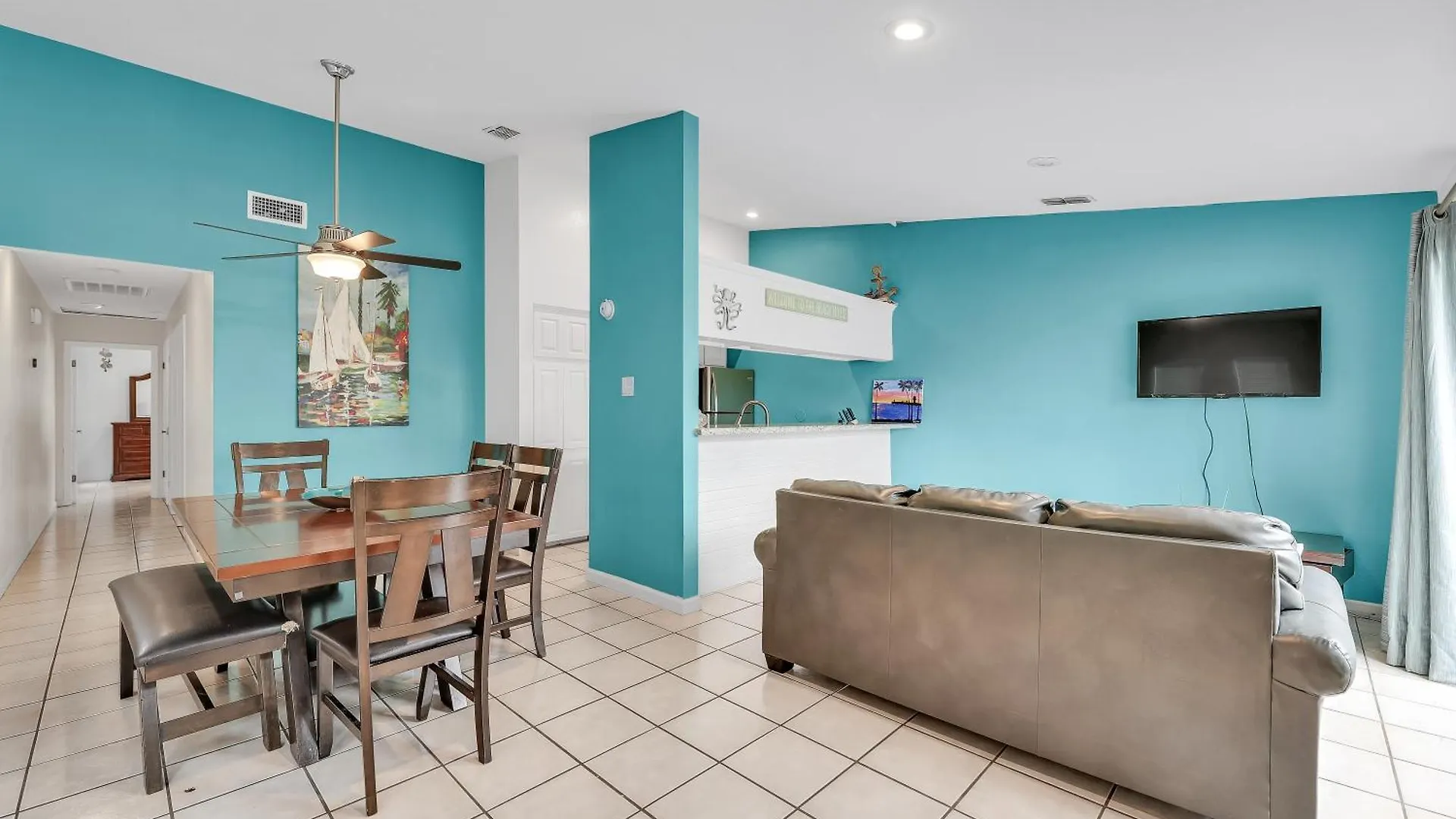 Relaxing And Spacious 2 Bed 2 Ba Short Walk To A Holiday home South Padre Island