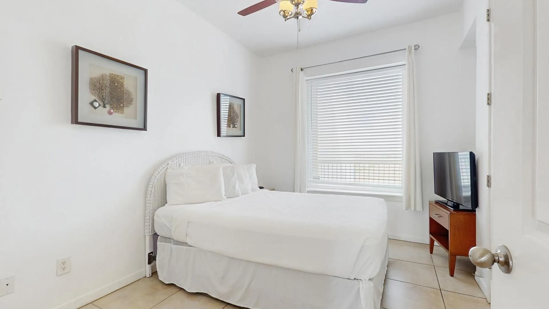 Marinas Apartment *