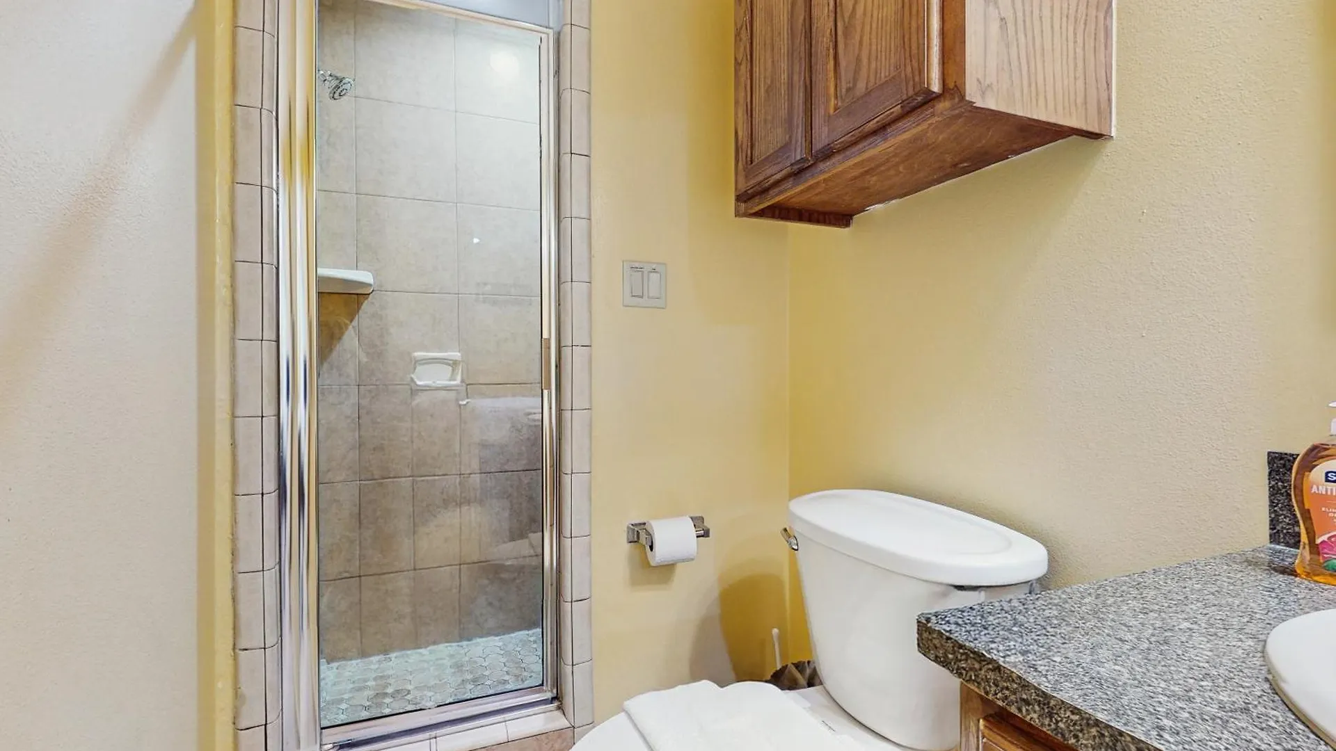 Lantana Retreat Unit #2 Holiday home *
