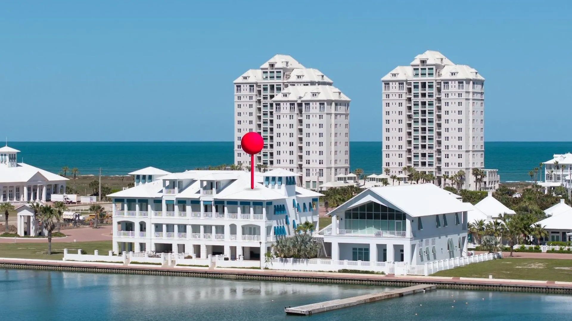 Avalon - Townhouse At The Shores