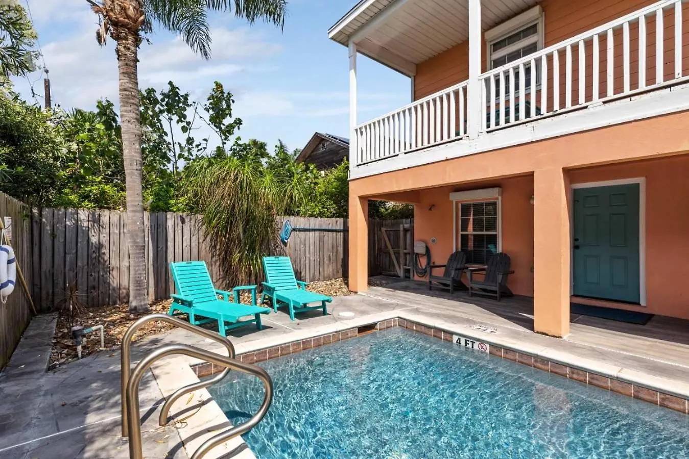 Breeze - Game Private Pool Steps To The