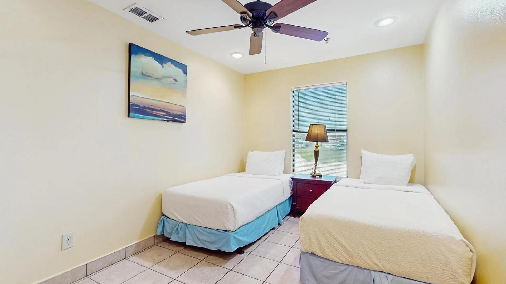Lantana Retreat Unit #4 Holiday home